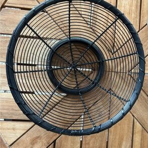 MCM Vintage Black Wire Basket Metal Round 10”x10” Bread Fruit Display